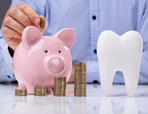 Tooth and piggy bank