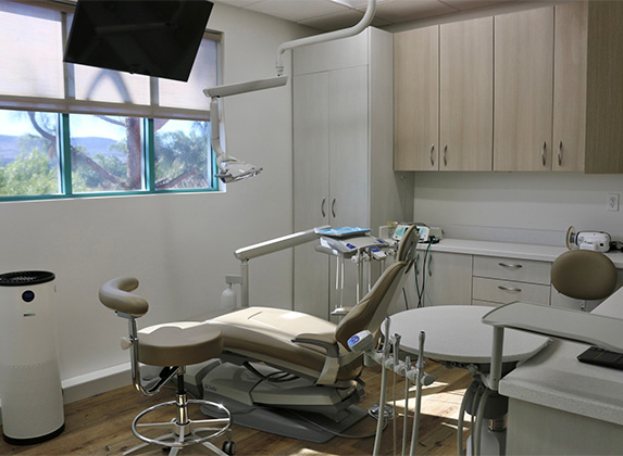 Dental exam room in San Juan Capistrano